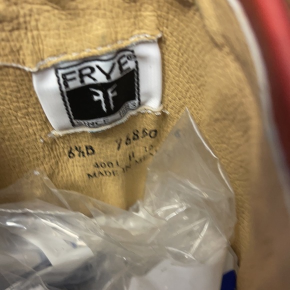 Frye zip up boots - Picture 7 of 9